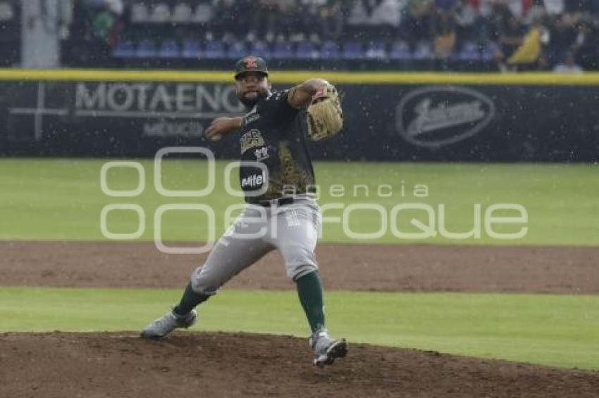 BÉISBOL . PERICOS VS LEONES