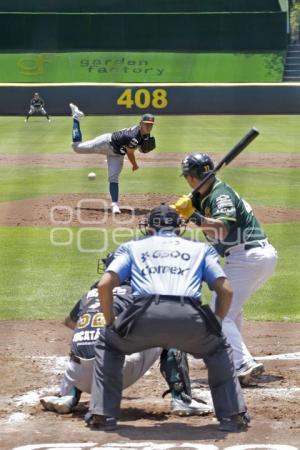 BÉISBOL . PERICOS VS LEONES