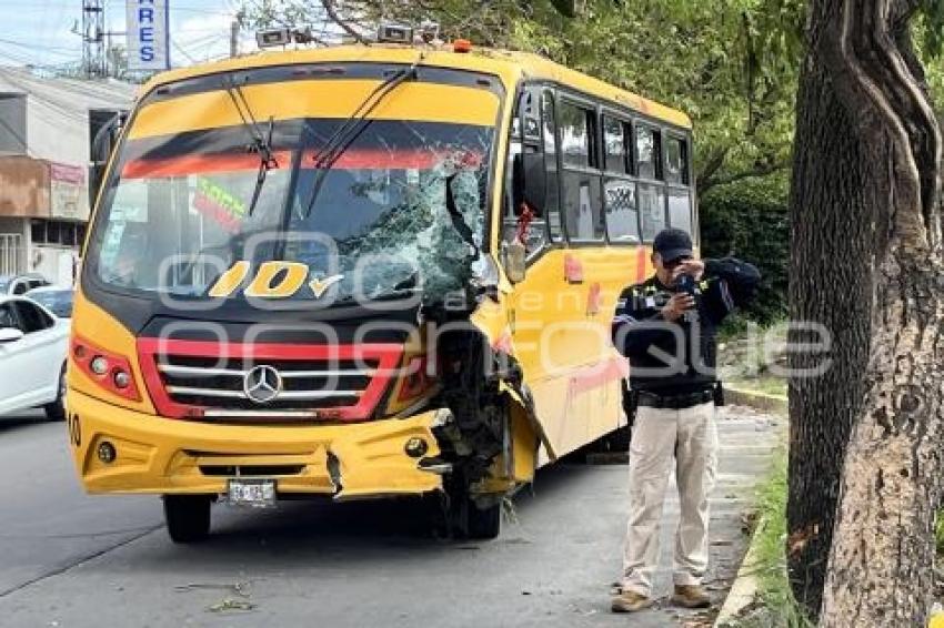 ACCIDENTE TRANSPORTE PÚBLICO