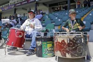 BÉISBOL . PERICOS VS LEONES