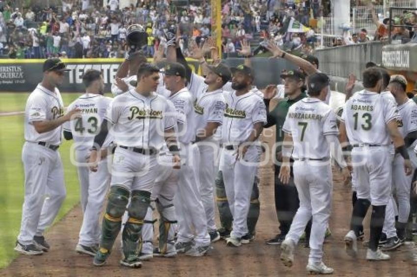 BÉISBOL . PERICOS VS LEONES