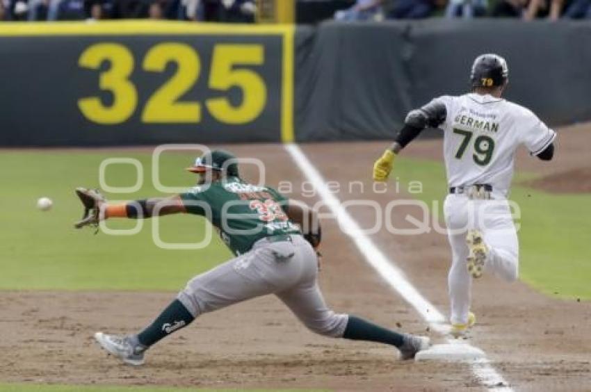 BÉISBOL . PERICOS VS LEONES