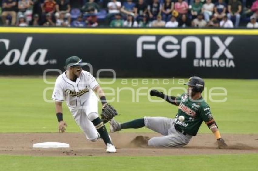 BÉISBOL . PERICOS VS LEONES