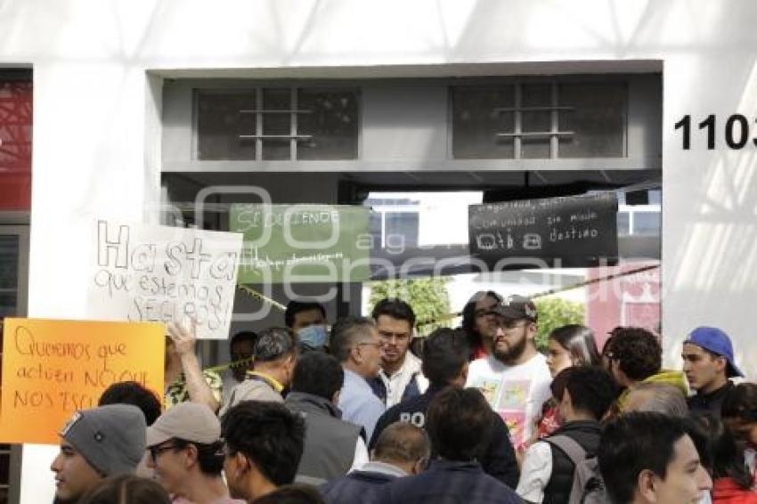 UPAEP . MANIFESTACIÓN INSEGURIDAD