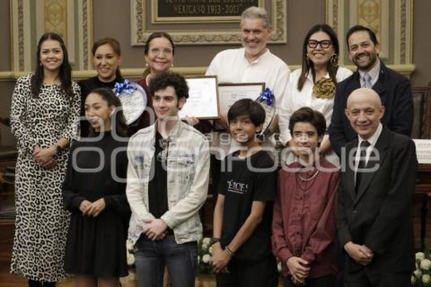 CONGRESO . RECONOCIMIENTO HÉROES