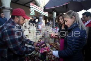 SAN PEDRO CHOLULA . TRUEQUE . PAOLA ANGON