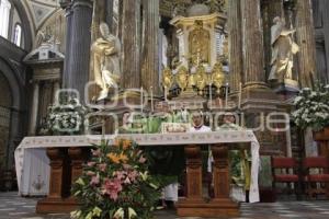 MISA DOMINICAL . CATEDRAL