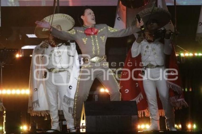 CONCIERTO . PEDRO FERNÁNDEZ