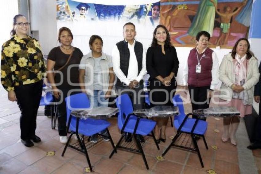 SAN ANDRÉS CHOLULA . APOYOS ESCUELAS