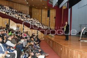 TLAXCALA . CONGRESO FARMACOVIGILANCIA