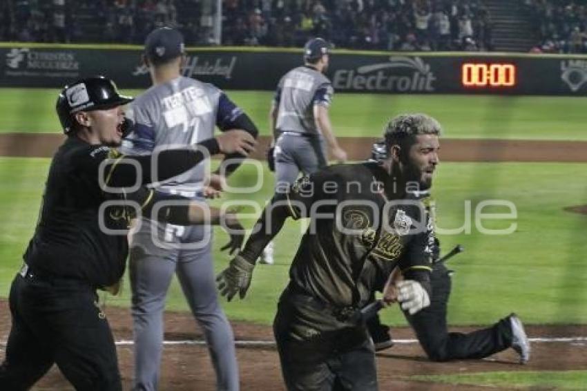 BÉISBOL . PERICOS VS ALGODONEROS