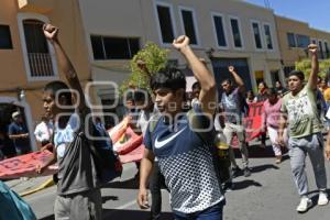 TLAXCALA . MANIFESTACIÓN NORMALISTAS