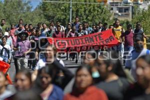 TLAXCALA . MANIFESTACIÓN NORMALISTAS