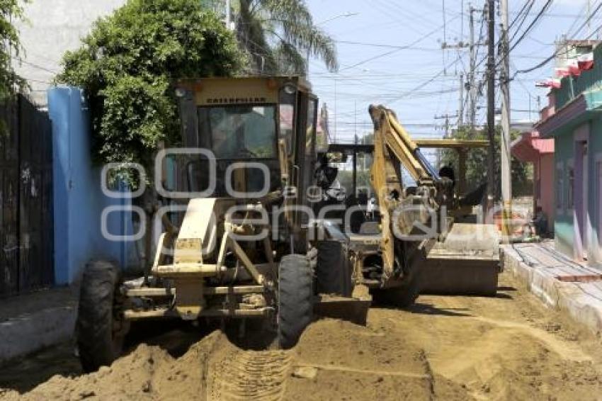 SAN ANDRÉS CHOLULA . PAVIMENTACIÓN CALLES