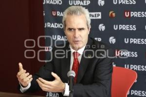 UPAEP . EMILIO BAÑOS