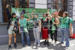 MANIFESTACIÓN . ABORTO LEGAL