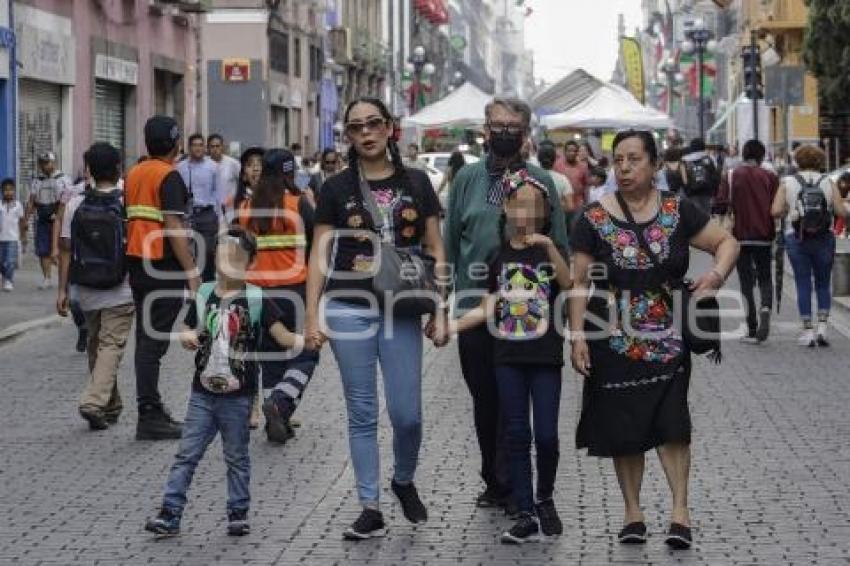 FIESTAS PATRIAS . VESTIMENTA