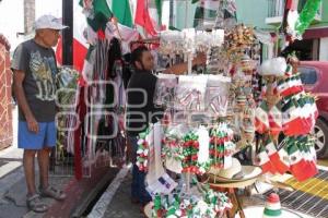 SAN PEDRO CHOLULA . ADORNOS PATRIOS