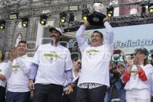 PERICOS DE PUEBLA . FESTEJO