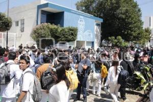 SIMULACRO SISMO . FACULTAD MEDICINA