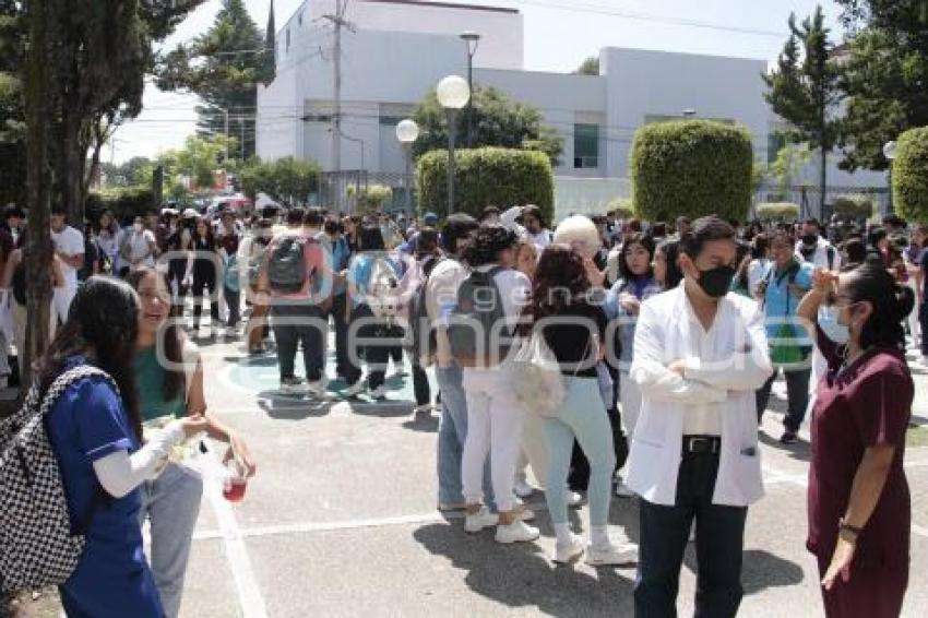 SIMULACRO SISMO . FACULTAD MEDICINA