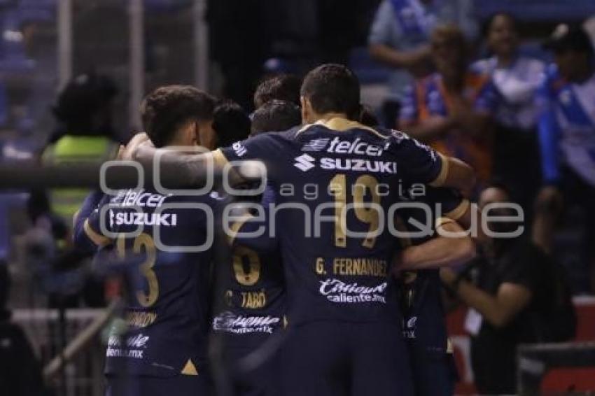 FÚTBOL . CLUB PUEBLA VS PUMAS