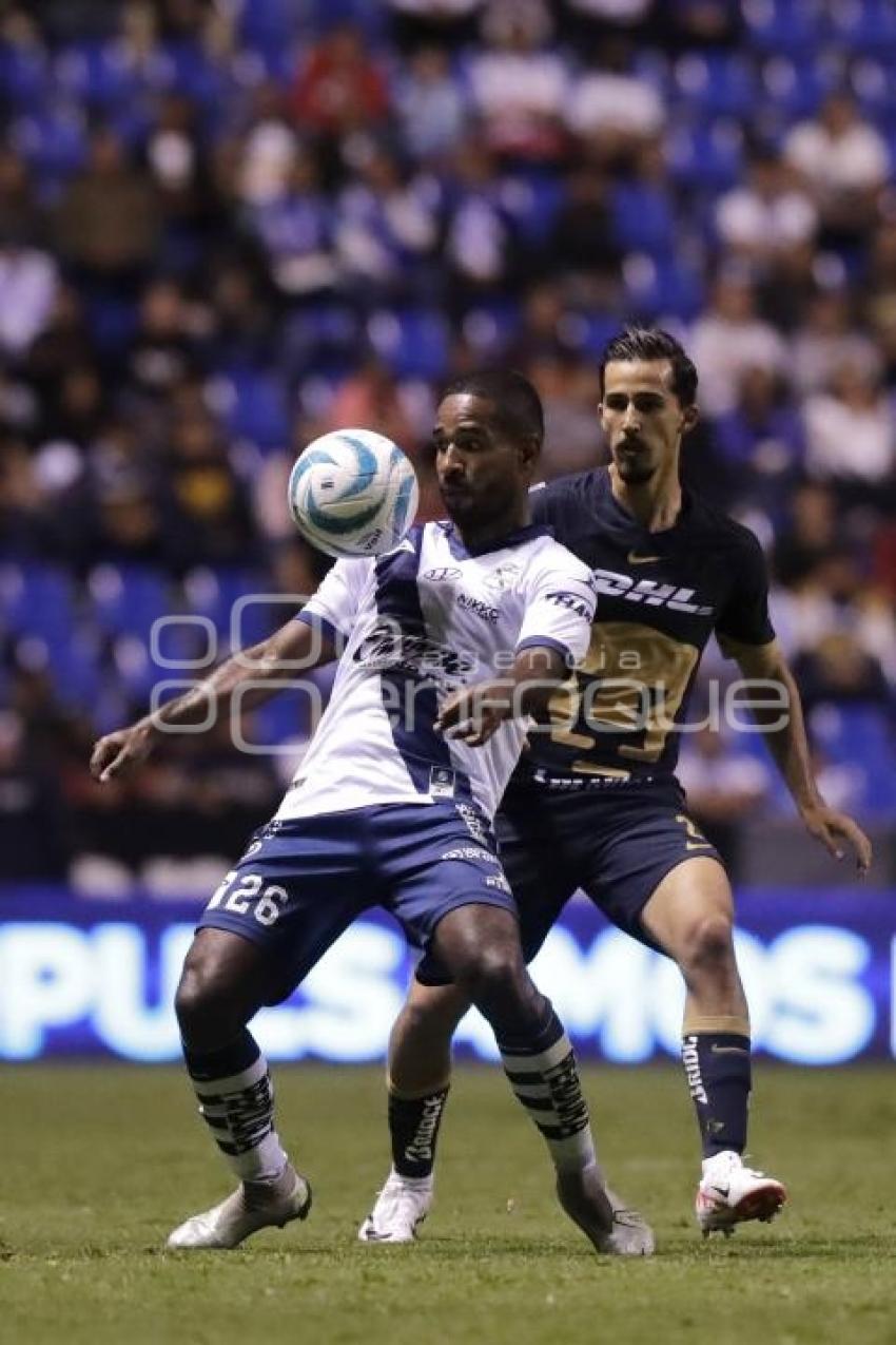 FÚTBOL . CLUB PUEBLA VS PUMAS