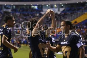 FÚTBOL . CLUB PUEBLA VS PUMAS