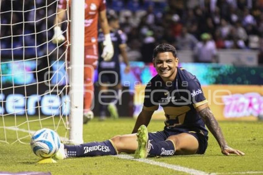 FÚTBOL . CLUB PUEBLA VS PUMAS