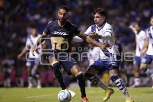 FÚTBOL . CLUB PUEBLA VS PUMAS