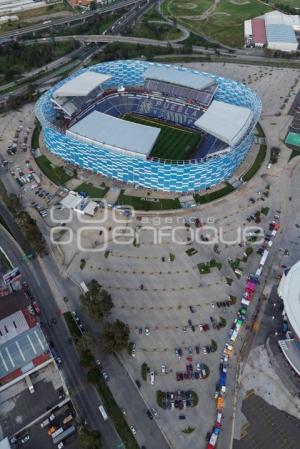 ESTADIOS . ESTACIONAMIENTO