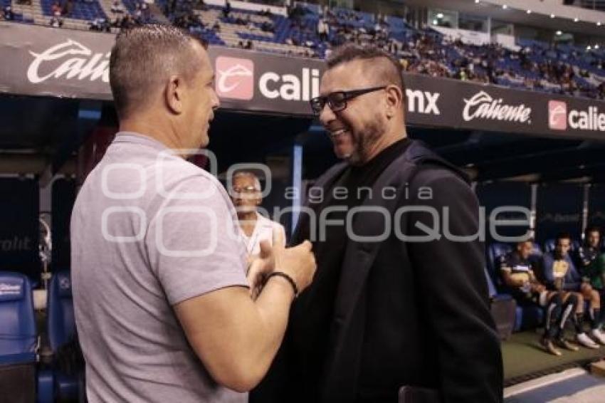 FÚTBOL . CLUB PUEBLA VS PUMAS