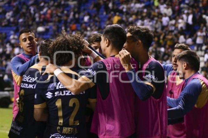 FÚTBOL . CLUB PUEBLA VS PUMAS