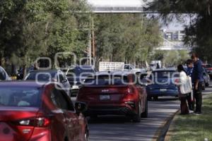 MANIFESTACIÓN . TRABAJADORES HNP