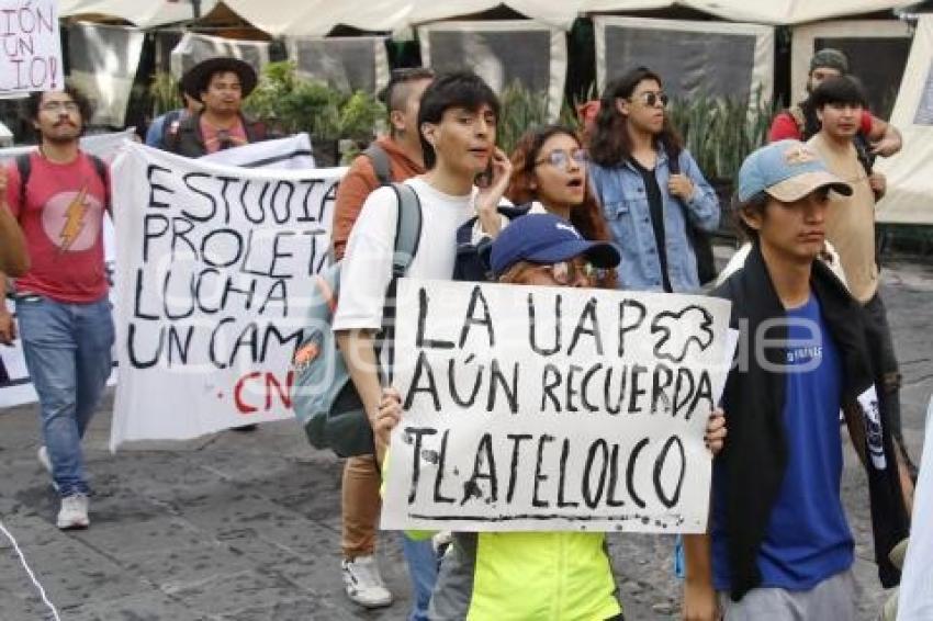 MANIFESTACIÓN . 2 DE OCTUBRE