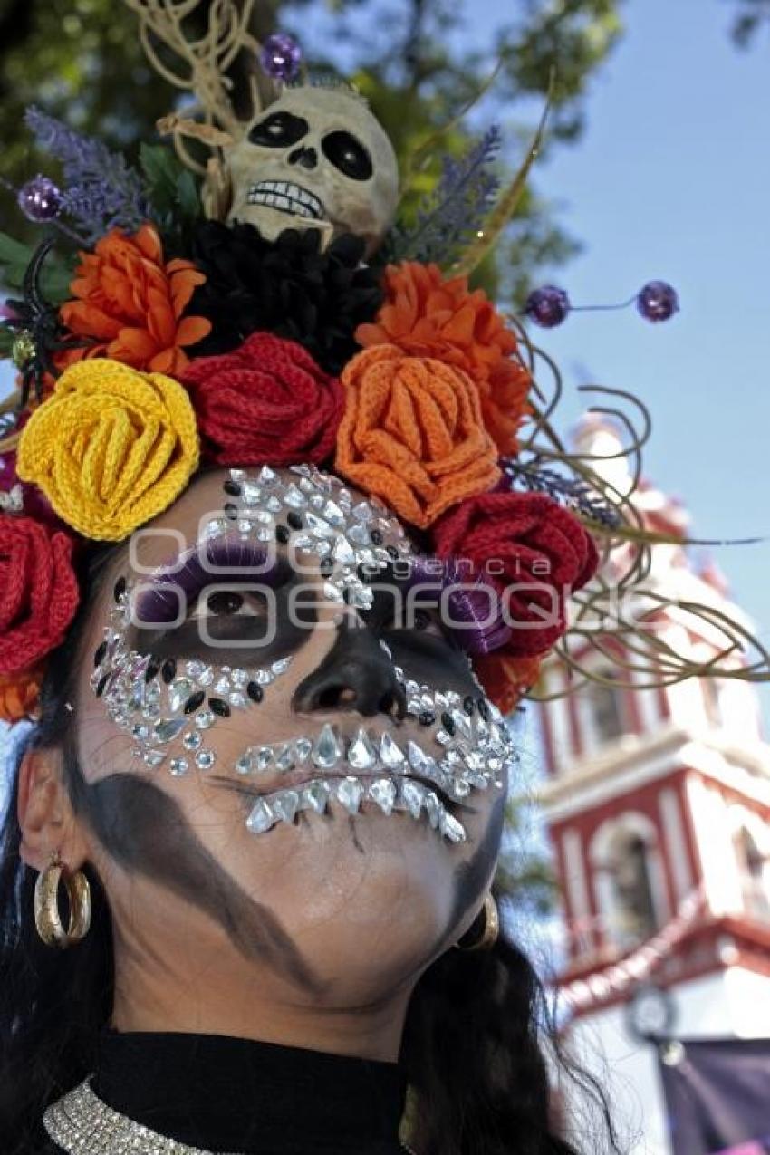 SAN PEDRO CHOLULA . DESFILE DE CATRINAS