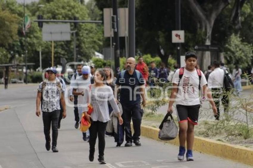 MANIFESTACIÓN . CIERRE VIAL