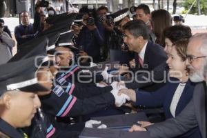 AYUNTAMIENTO . GRADUACIÓN POLICÍAS