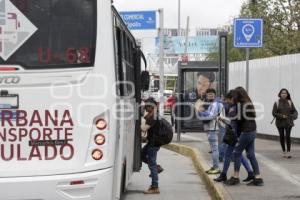 TRANSPORTE . PARADERO INHABILITADO