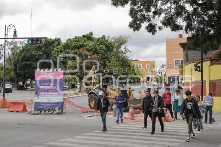 CENTRO . APERTURA VIAL