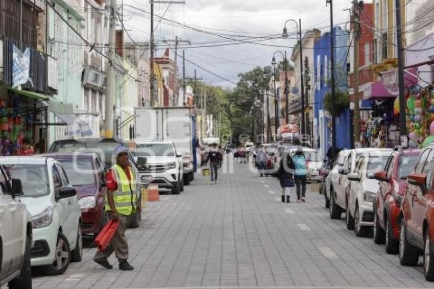 CENTRO . APERTURA VIAL