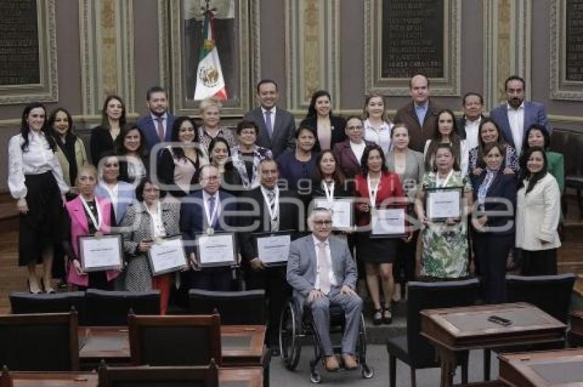 CONGRESO . MEDALLA JUAN C BONILLA