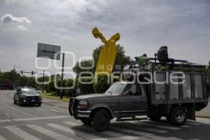 MANIFESTACIÓN . CIERRE VIAL 