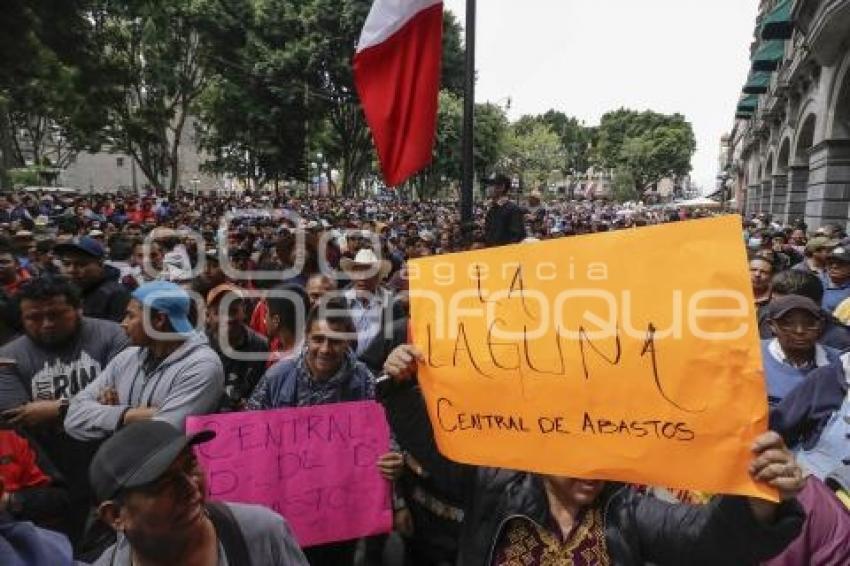 MANIFESTACIÓN . CENTRAL DE ABASTOS
