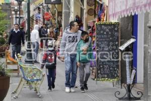 TURISMO . LA CALLE DE LOS DULCES