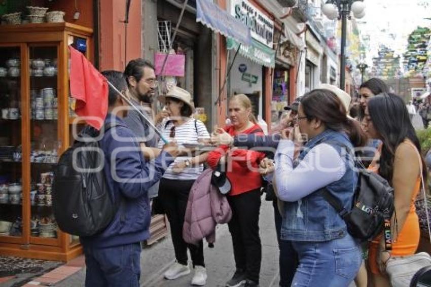 TURISMO . LA CALLE DE LOS DULCES