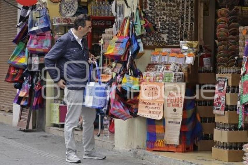 TURISMO . LA CALLE DE LOS DULCES