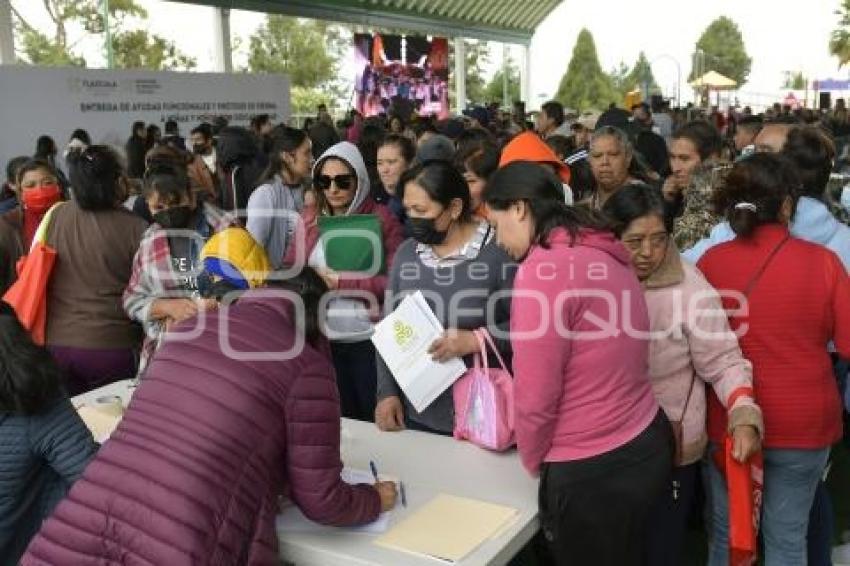 TLAXCALA . ENTREGA APARATOS ORTOPÉDICOS