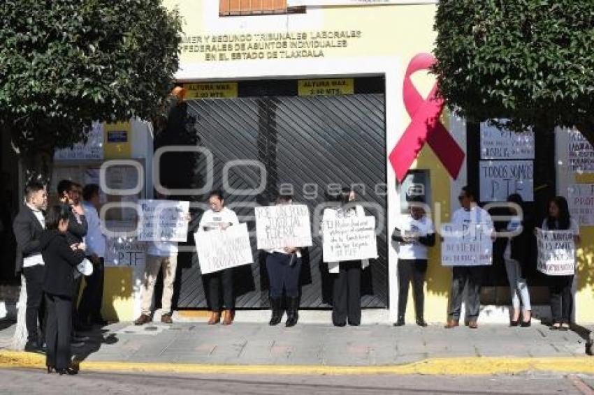 TLAXCALA . MANIFESTACIÓN PODER JUDICIAL