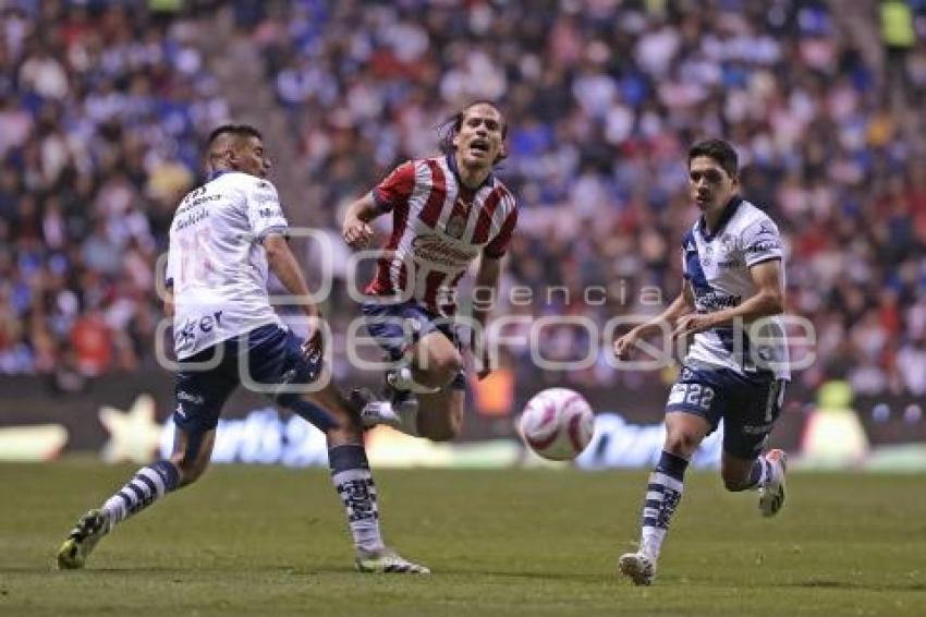 FÚTBOL . CLUB PUEBLA VS CHIVAS